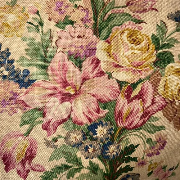 Custom Made Vintage Linen Cabbage Rose Bouquets Blue velvet 2 pillow covers 21" - Picture 3 of 5